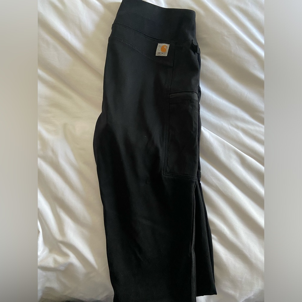 Women’s black Carhartt leggings size small